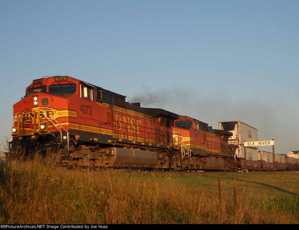 BNSF 4073 East